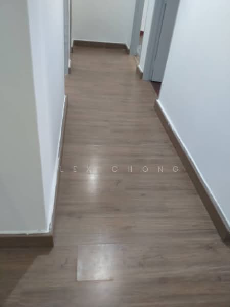 Kondominium untuk Disewa di Bayu Tasik 1 - Alex Chong - Corridor - PropertyGuru.com.my