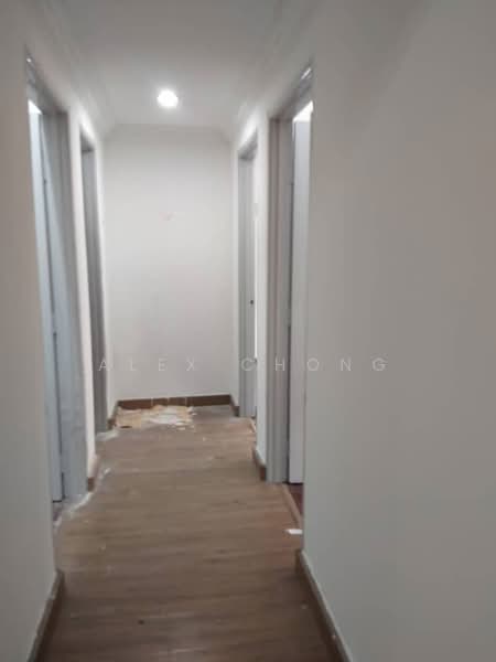 Kondominium untuk Disewa di Bayu Tasik 1 - Alex Chong - Corridor - PropertyGuru.com.my