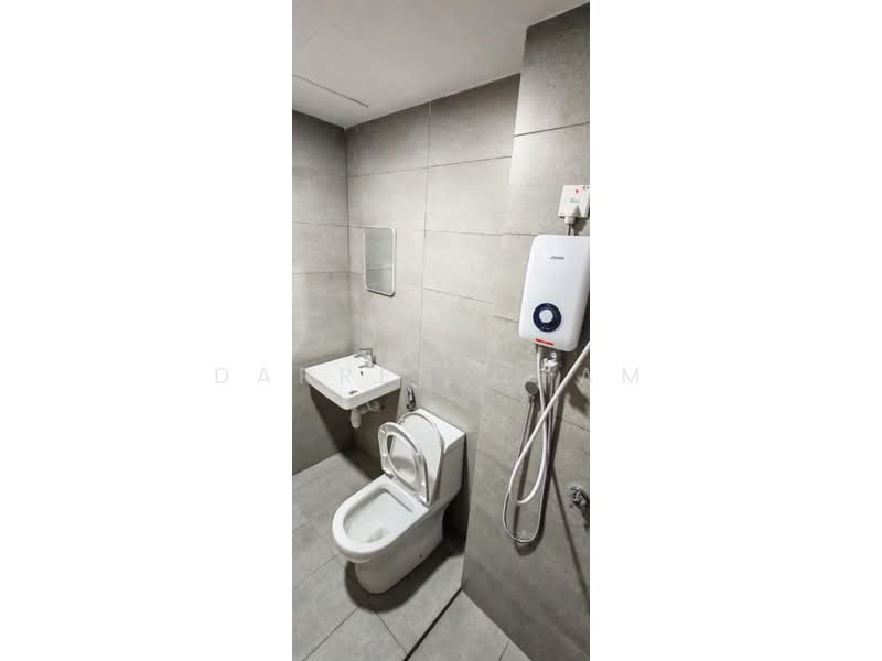 Pangsapuri untuk Disewa di Vivo Executive Apartment - Darren Cham - Bathroom - PropertyGuru.com.my