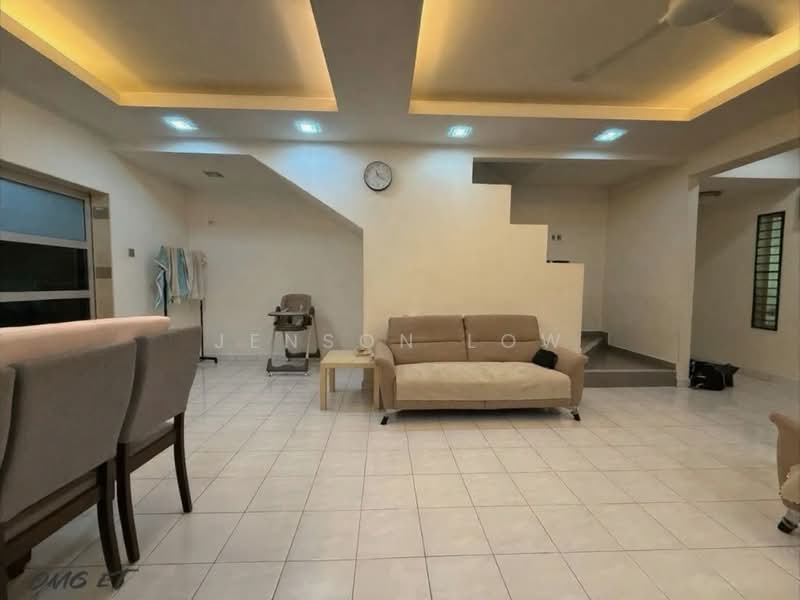 Rumah Teres 2 Tingkat untuk Dijual di Taman Klang Utama (Kapar) - Jenson Low - Living Room - PropertyGuru.com.my