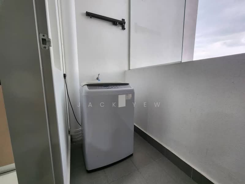Servis Apartment untuk Disewa di TR Residence - Jack Yew - Balcony - PropertyGuru.com.my