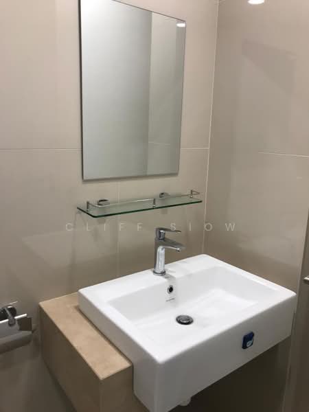 Servis Apartment untuk Disewa di Southlink - Cliff Siow - Bathroom - PropertyGuru.com.my