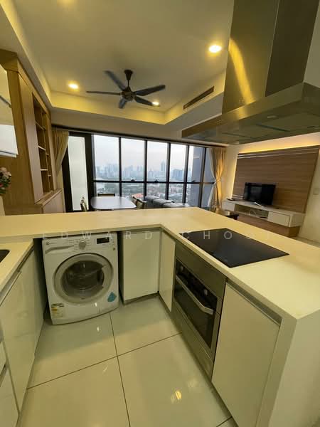 Servis Apartment untuk Dijual di M City - Edward Chooi - Kitchen - PropertyGuru.com.my