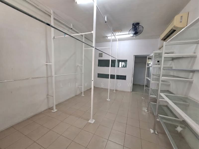 Shop for Sale in Bandar Kinrara (Selangor) - Lily Siow - Retail Shop Lot for Sale -Puchong - PropertyGuru.com.my