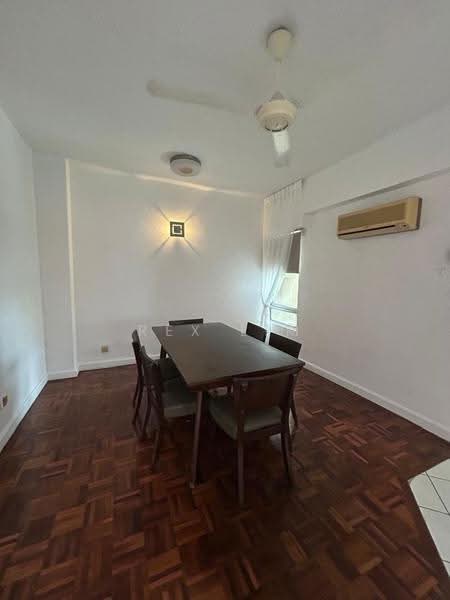 Kondominium untuk Dijual di Pantai Panorama Condominiums - REX LIM - Dining Room - PropertyGuru.com.my