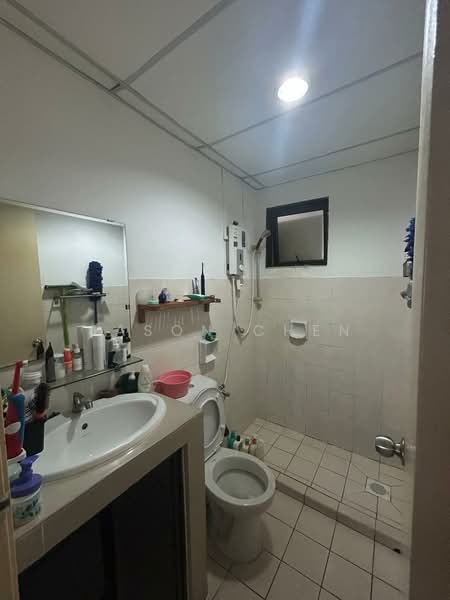 Kondominium untuk Disewa di Sri Putramas - Jason Chen - Bathroom - PropertyGuru.com.my