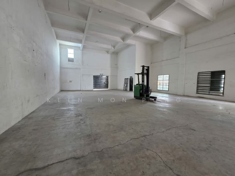 Semi-D Factory for Rent in Balakong (Selangor) - Keen Mon Pong - Interior - PropertyGuru.com.my