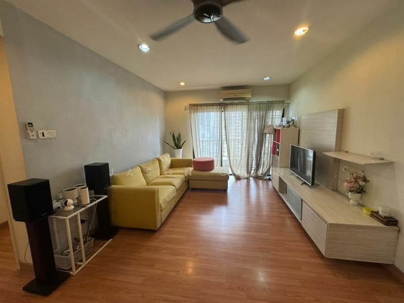 Kondominium untuk Disewa di Sri Putramas - Jason Chen - Living Room - PropertyGuru.com.my