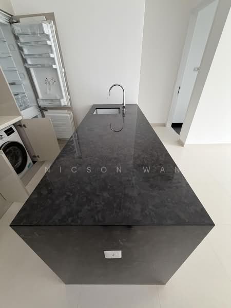 Servis Apartment untuk Dijual di Pavilion Damansara Heights, Windsor Suites - Nicson Wan - PropertyGuru.com.my