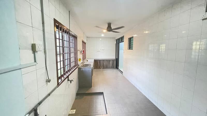 Rumah Teres 2 Tingkat untuk Disewa di Johor Bahru (Johor) - Gary Tu - Kitchen - PropertyGuru.com.my
