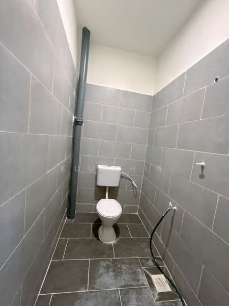 Rumah Teres 1 Tingkat untuk Dijual di Taman Kota Jaya (Kota Tinggi) - Kuu Chin - Bathroom - PropertyGuru.com.my
