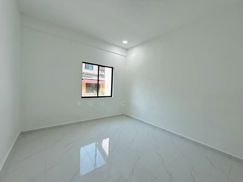 Rumah Teres 1 Tingkat untuk Dijual di Taman Kota Jaya (Kota Tinggi) - Kuu Chin - PropertyGuru.com.my