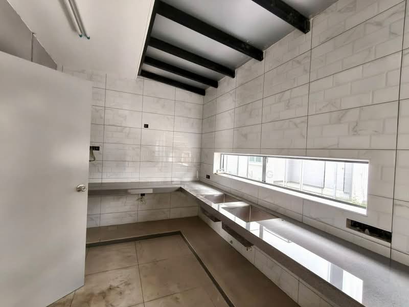 2-storey Terraced House for Rent in Klang (Selangor) - Pepsi Ang - Kitchen - PropertyGuru.com.my
