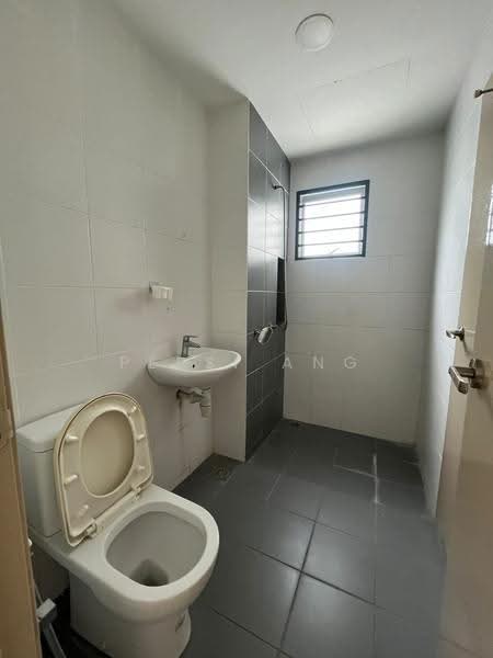 2-storey Terraced House for Rent in Klang (Selangor) - Pepsi Ang - Bathroom - PropertyGuru.com.my