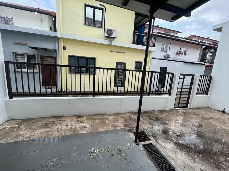 2-storey Terraced House for Rent in Klang (Selangor) - Pepsi Ang - Exterior - PropertyGuru.com.my