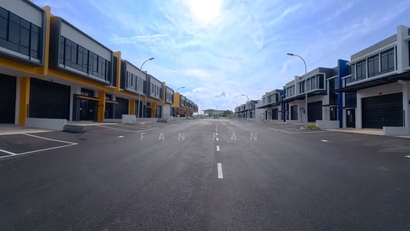 Kilang untuk Disewa di Kulai (Johor) - Fan Fan - Exterior - PropertyGuru.com.my