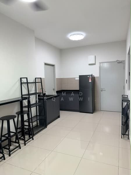 Kondominium untuk Disewa di Residensi Alamanda - Ahmad Sharqawwi Abdul Kapor - Kitchen - PropertyGuru.com.my
