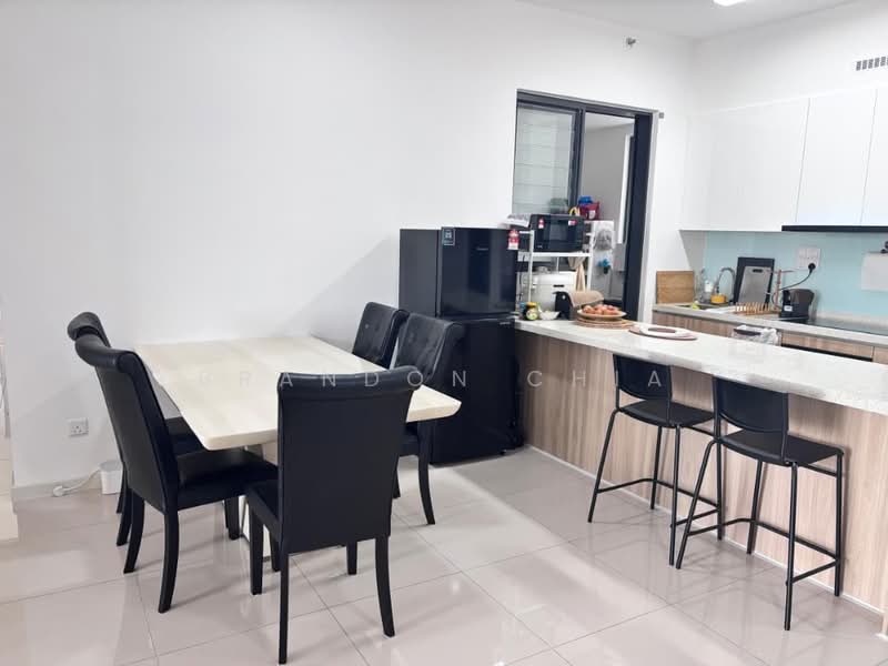 Servis Apartment untuk Disewa di Sunway Belfield - Brandon Chia - Dining Room - PropertyGuru.com.my