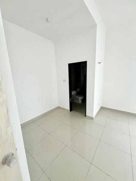 Rumah Teres 2 Tingkat untuk Dijual di Taman Mutiara Rini (Skudai) - Janice . - PropertyGuru.com.my