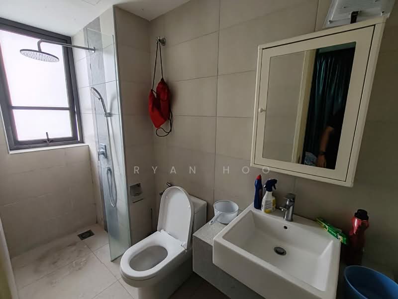 Service Residence for Sale at Sfera Residency - Bryan Hoo - Bathroom - PropertyGuru.com.my