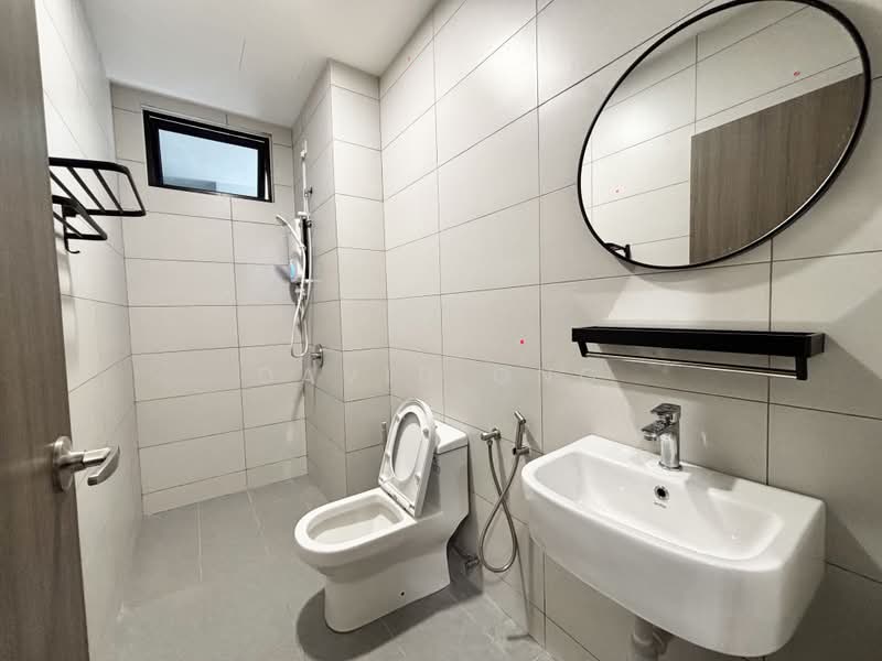 Service Residence for Sale at Meldrum Heights (Residensi Meldrum) - David Ong - Bathroom - PropertyGuru.com.my