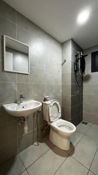Kediaman Servis untuk Disewa di Jernih Residence - Lucky Wong - Bathroom - PropertyGuru.com.my