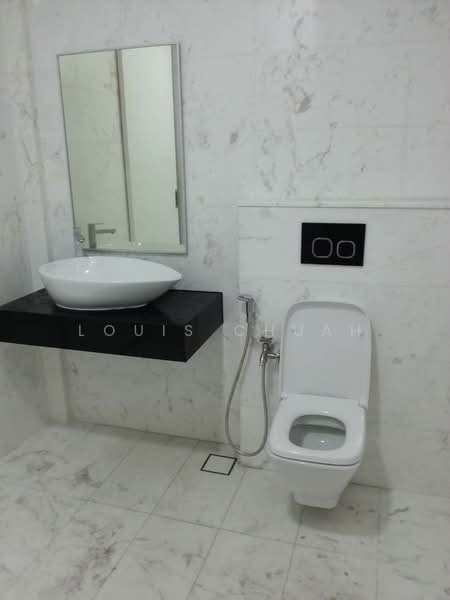 Servis Apartment untuk Dijual di Arte S - Louis Chuah - Bathroom - PropertyGuru.com.my