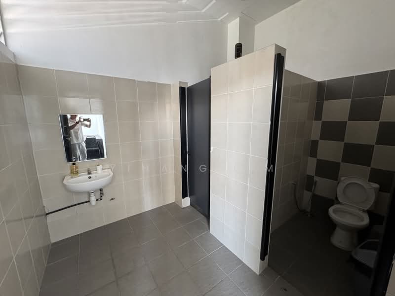 Kedai / Pejabat untuk Disewa di Taman Pauh Jaya (Perai) - Yihang Lim - PropertyGuru.com.my