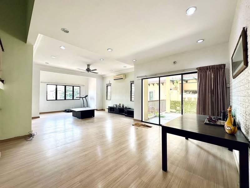 Semi-Detached House for Sale in Sungai Long (Bandar Sungai Long) - Ashraff Daniel - Living Room - PropertyGuru.com.my