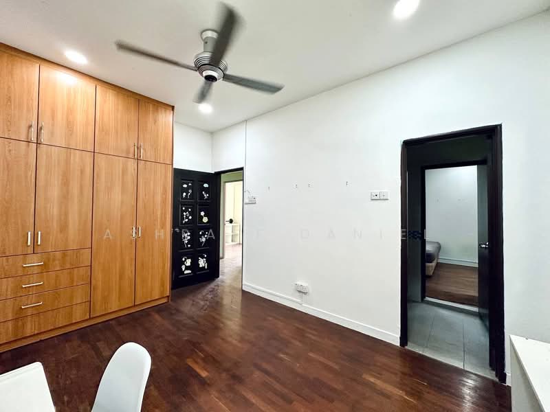 Semi-Detached House for Sale in Sungai Long (Bandar Sungai Long) - Ashraff Daniel - Bedroom - PropertyGuru.com.my