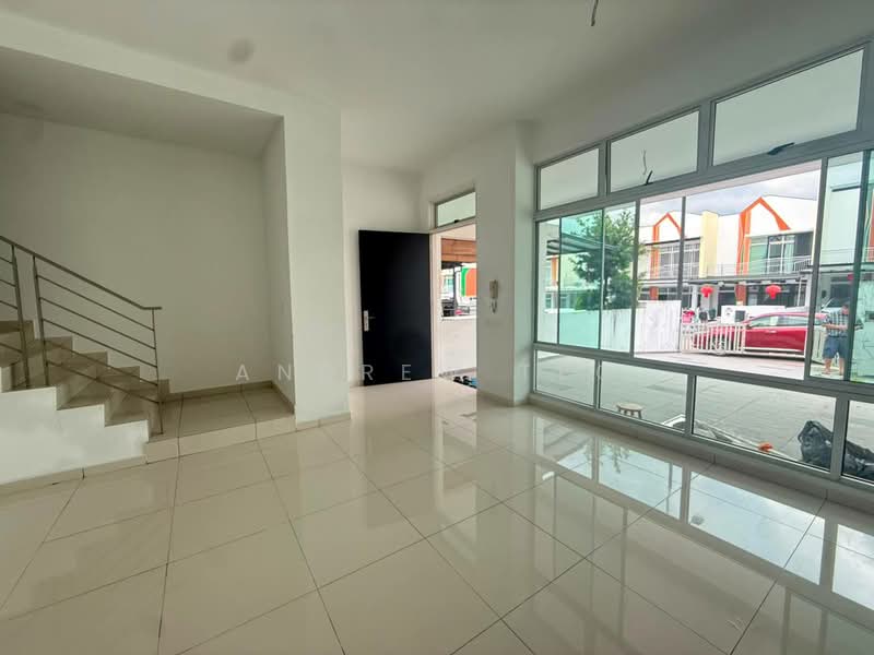 Rumah Teres 2-Tingkat untuk Dijual di Setia Eco Cascadia (Tebrau) - Andrew Teo - Living Room - PropertyGuru.com.my