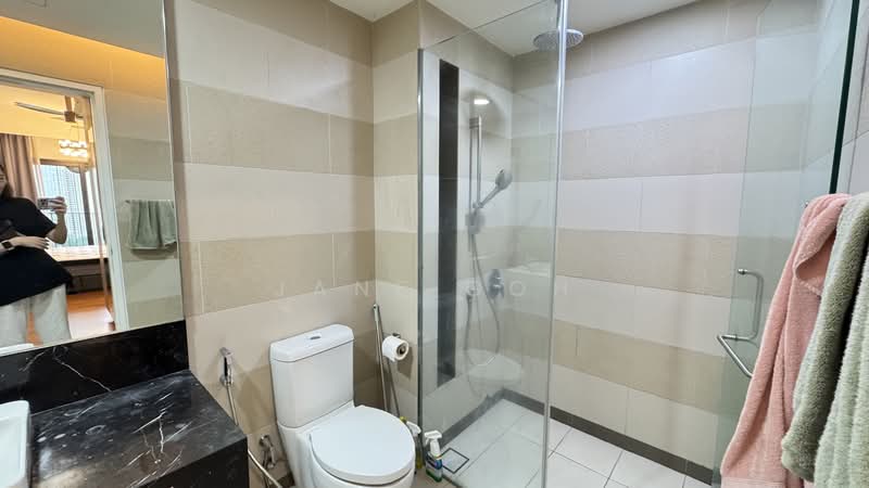 Kondominium untuk Disewa di Westside Three - Jane Goh - Bathroom - PropertyGuru.com.my