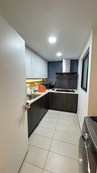 Kondominium untuk Disewa di Westside Three - Jane Goh - Kitchen - PropertyGuru.com.my