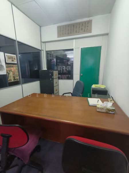 Pejabat untuk Dijual di Taman Cahaya (Ampang) - Debbie Yee - Study - PropertyGuru.com.my