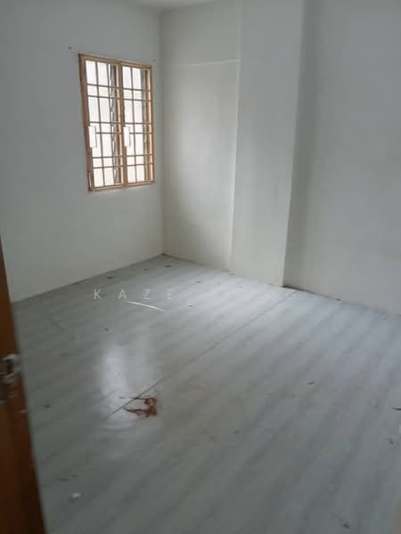 Apartment for Rent at Desa Indah Block 86 - Kaze Kang - PropertyGuru.com.my