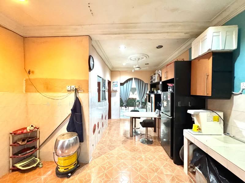 Rumah Teres 2 Tingkat untuk Dijual di Taman Klang Utama (Kapar) - Ashraff Daniel - Kitchen - PropertyGuru.com.my