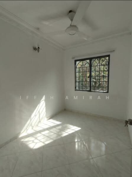 Apartment for Sale at saujana apartment - Iffah Amirah - Bedroom 3 - PropertyGuru.com.my