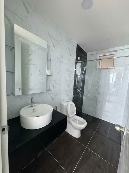Kondominium untuk Disewa di The Zen - Apple Yeap - Bathroom - PropertyGuru.com.my