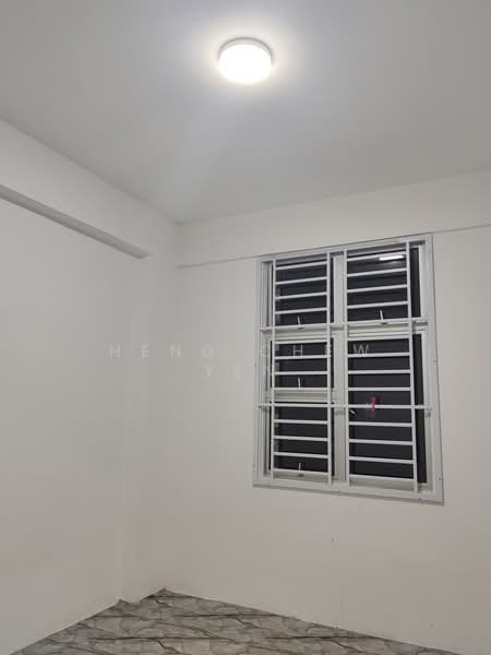 Pangsapuri untuk Disewa di Taman Pulai Mutiara 2: Phase A3A - A3C - Heng Chew Yen - PropertyGuru.com.my