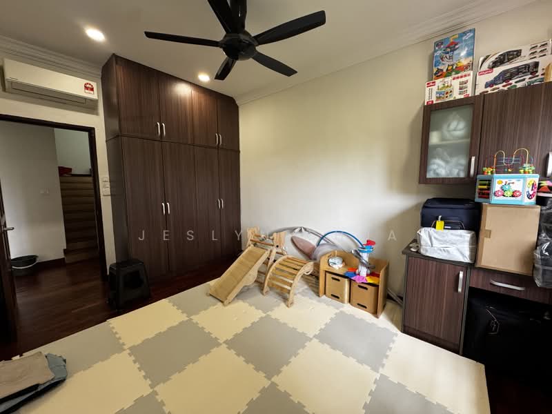 2.5-storey Terraced House for Sale in Usj 16 (Subang Jaya) - Jeslyn Chua - Interior - PropertyGuru.com.my