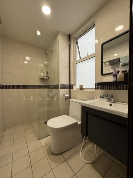 Rumah Teres 2.5-Tingkat untuk Dijual di Usj 16 (Subang Jaya) - Jeslyn Chua - Bathroom - PropertyGuru.com.my