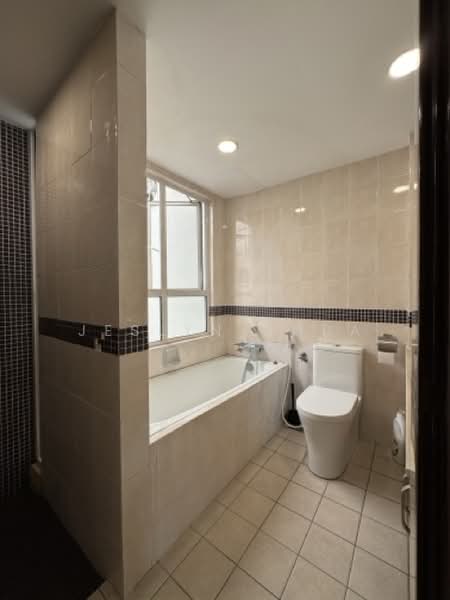 Rumah Teres 2.5-Tingkat untuk Dijual di Usj 16 (Subang Jaya) - Jeslyn Chua - Bathroom - PropertyGuru.com.my