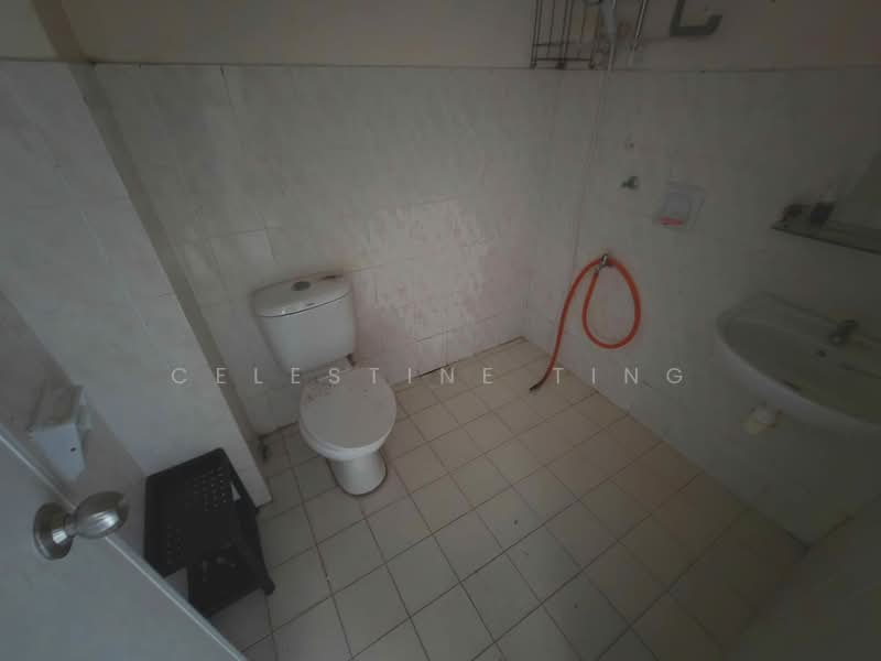2-storey Terraced House for Sale in Bandar Sunway Semenyih (Semenyih) - Celestine Ting - Bathroom - PropertyGuru.com.my