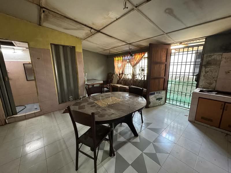 Rumah Teres 1 Tingkat untuk Dijual di Kota Tinggi (Johor) - Stella Ng - Dining Room - PropertyGuru.com.my
