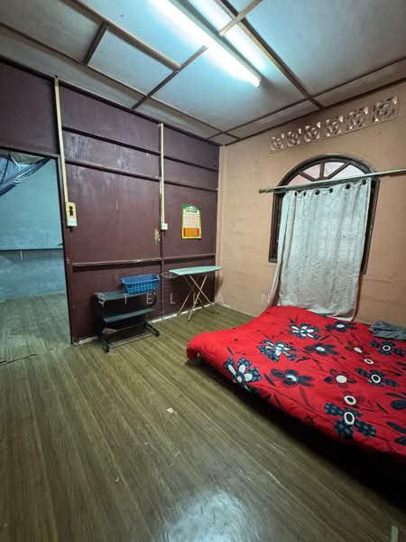 Rumah Teres 1 Tingkat untuk Dijual di Kota Tinggi (Johor) - Stella Ng - Bedroom - PropertyGuru.com.my