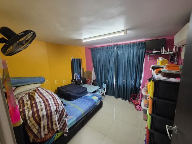 Semi-Detached House for Sale in Taman Penting (Nibong Tebal) - Gerald Peski - Bedroom - PropertyGuru.com.my
