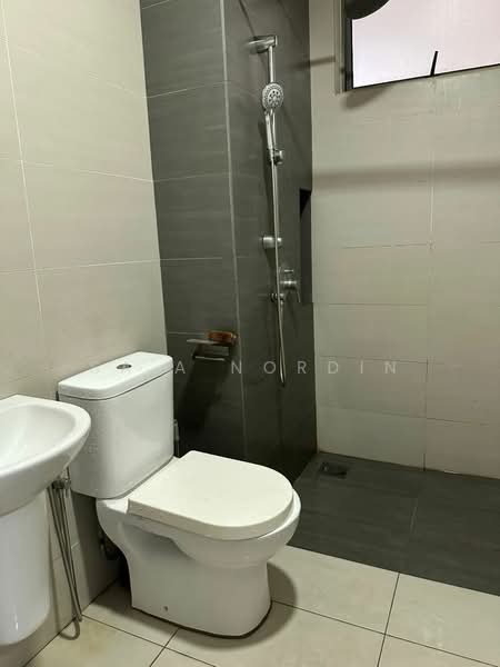 Service Residence for Rent at Cybersquare - Sa'a Nordin - PropertyGuru.com.my