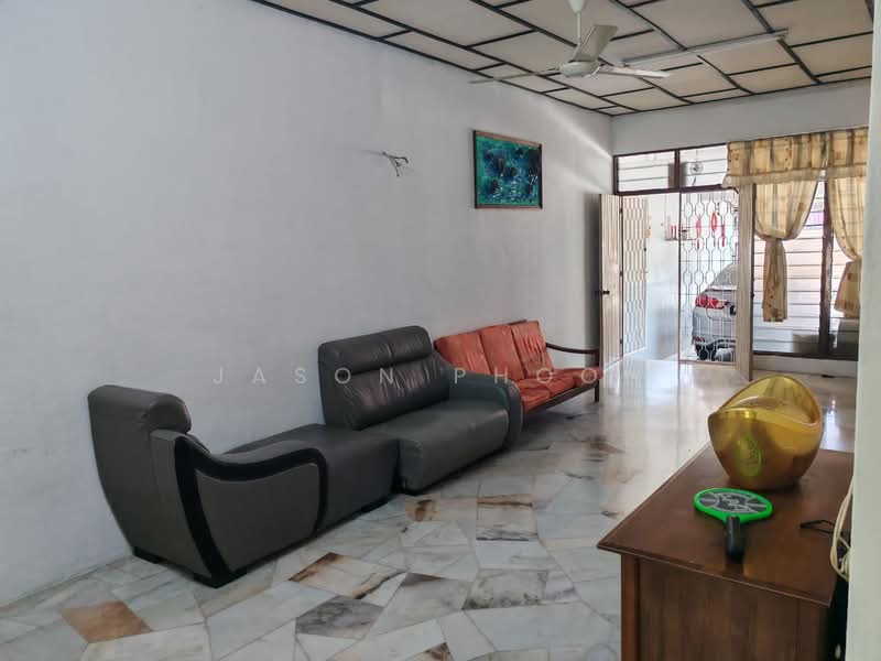 Rumah Teres 1 Tingkat untuk Dijual di Tanjung Tokong (Penang) - Jason Phoon - Living Room - PropertyGuru.com.my