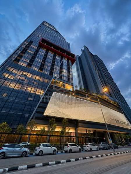 Service Residence for Sale at 8th & Stellar - Henry Lee - Exterior - PropertyGuru.com.my