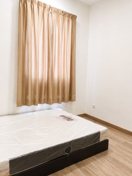 Service Residence for Sale at South View - Kevin Chew - Bedroom - PropertyGuru.com.my